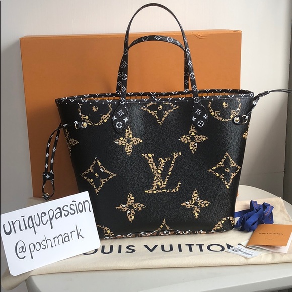 Louis Vuitton Handbags - Louis Vuitton Jungle Giant Neverfull MM